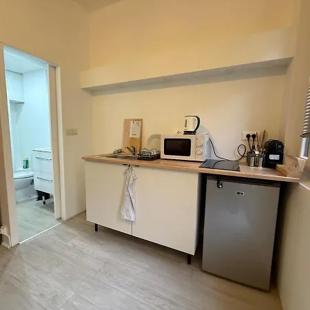 Cozy And Functional Apartment *